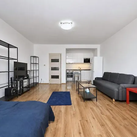 公寓 Modern With Parking, 10 Minutes To The Center, Netflix 布拉迪斯拉发