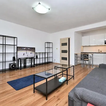 Modern With Parking, 10 Minutes To The Center, Netflix 布拉迪斯拉发
